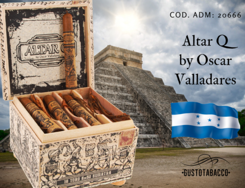 Altar Q by Oscar Valladares cover